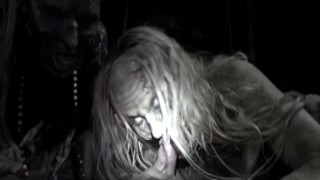 horror porn &ndash; walking zombies