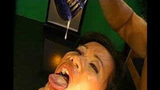 german sluts enjoys sperm collect and swallowing