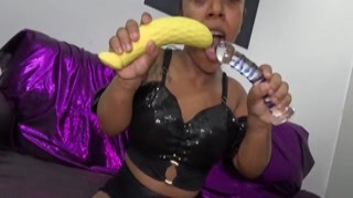 sexo entre anoes com gozada na cara - anazinha do mau - esse e muito + no t_e_l_e_g_r_a_m
